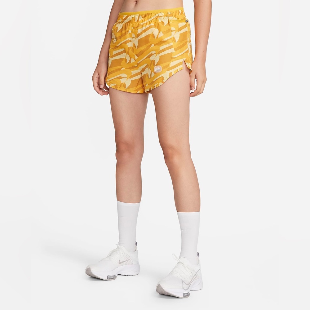 Women’s Nike Dri-FIT Icon Clash Tempo Luxe Size XL